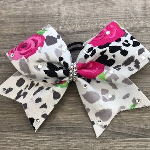 cheer bow